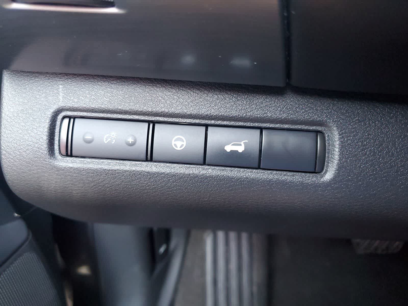 Used 2025 Nissan Pathfinder SL FWD image 19