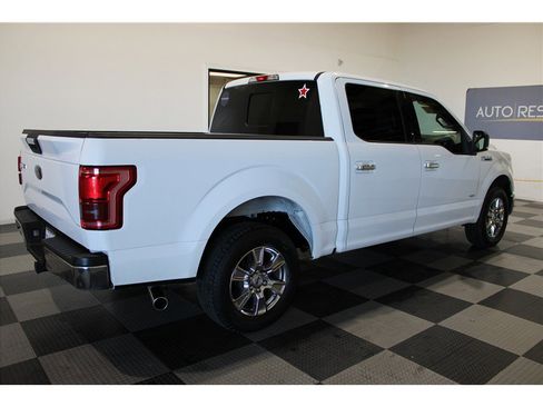 Used 2015 Ford F150 XLT w/ Equipment Group 302A Luxury image 5