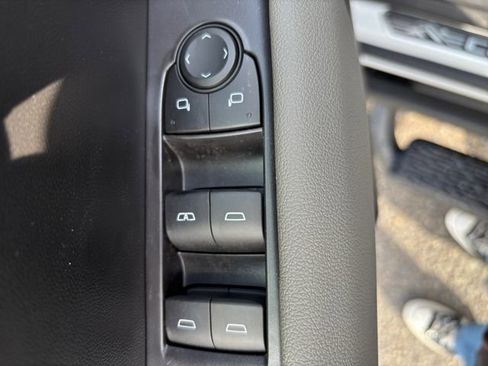 New 2025 Chevrolet Colorado ZR2 w/ Off-Road Front Bumper Package image 17