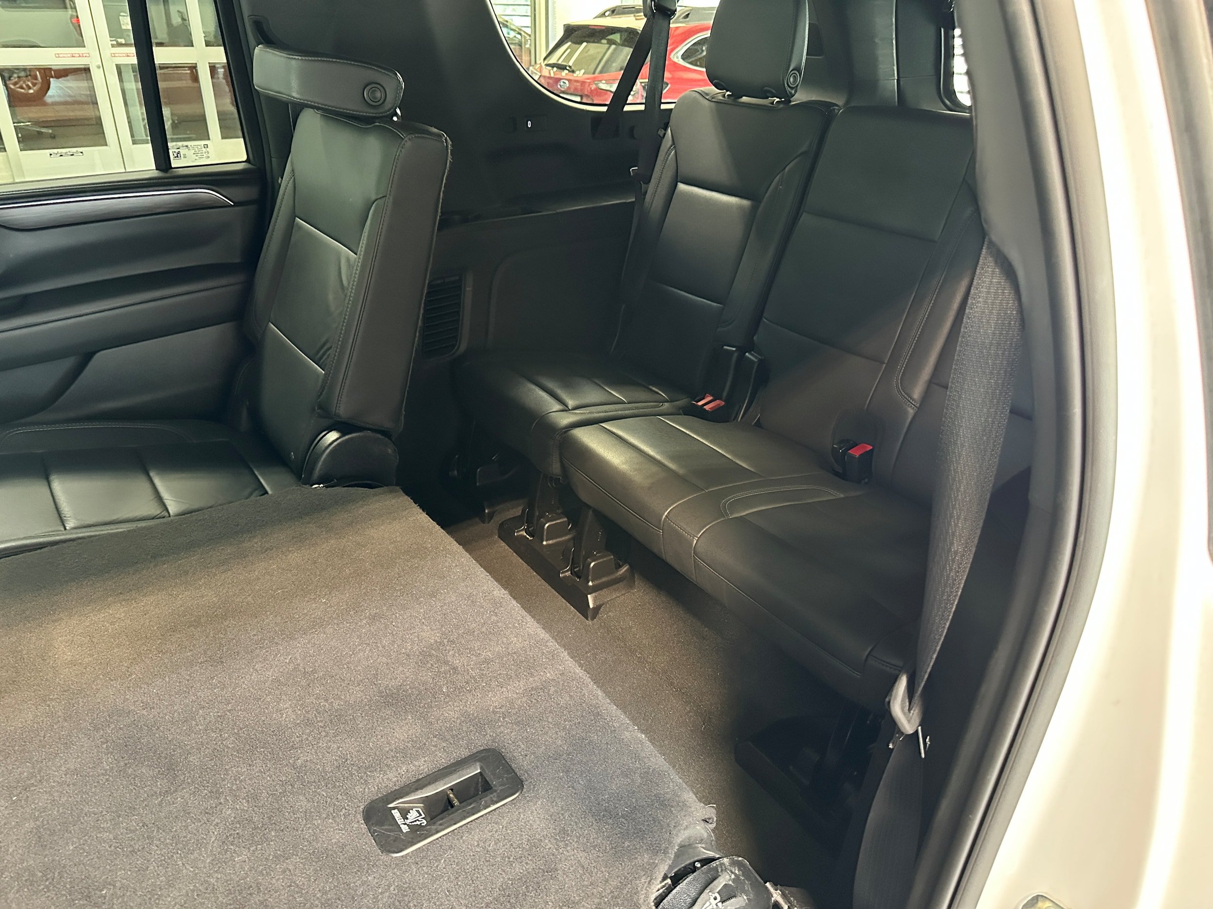 Used 2024 Chevrolet Suburban LT AWD/4WD image 14