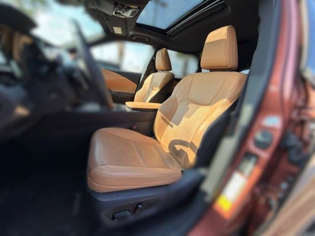 Used 2024 Lexus RX 350 Premium Plus w/ Convenience Package FWD image 12