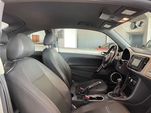 Used 2012 Volkswagen Beetle 2.5 image 19