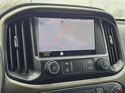 Used 2020 Chevrolet Colorado Z71 image 21