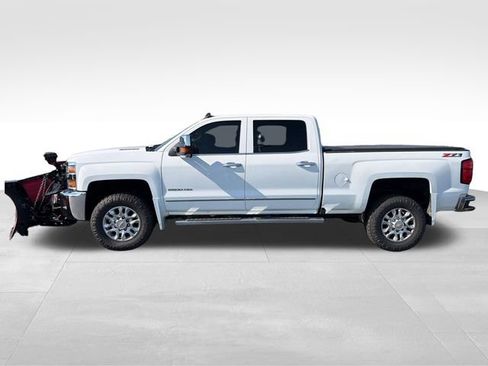 Used 2016 Chevrolet Silverado 2500 LTZ w/ Duramax Plus Package AWD/4WD image 2
