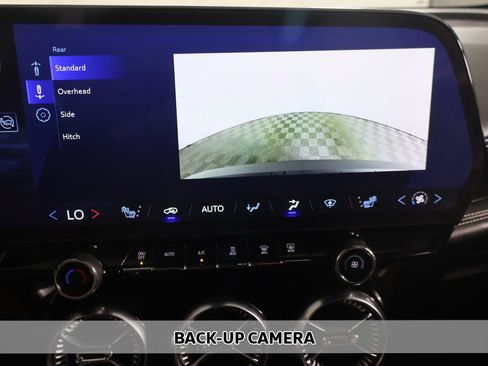 Used 2024 Chevrolet Blazer EV LT AWD/4WD image 55