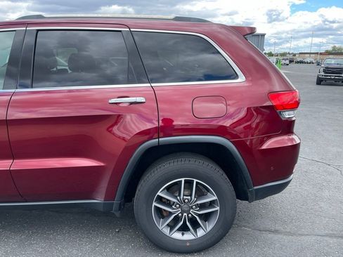 Used 2019 Jeep Grand Cherokee Limited w/ Luxury Group II AWD/4WD image 41