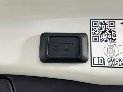 Used 2022 Toyota RAV4 XSE AWD/4WD image 43