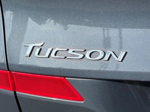 Used 2021 Hyundai Tucson Limited image 30