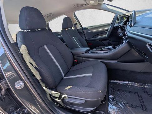 Used 2023 Hyundai Sonata SE FWD image 22