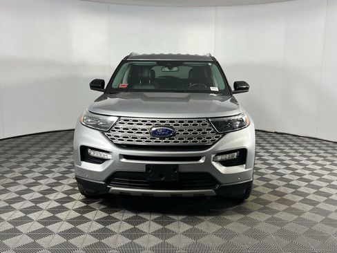 Used 2024 Ford Explorer Limited image 11
