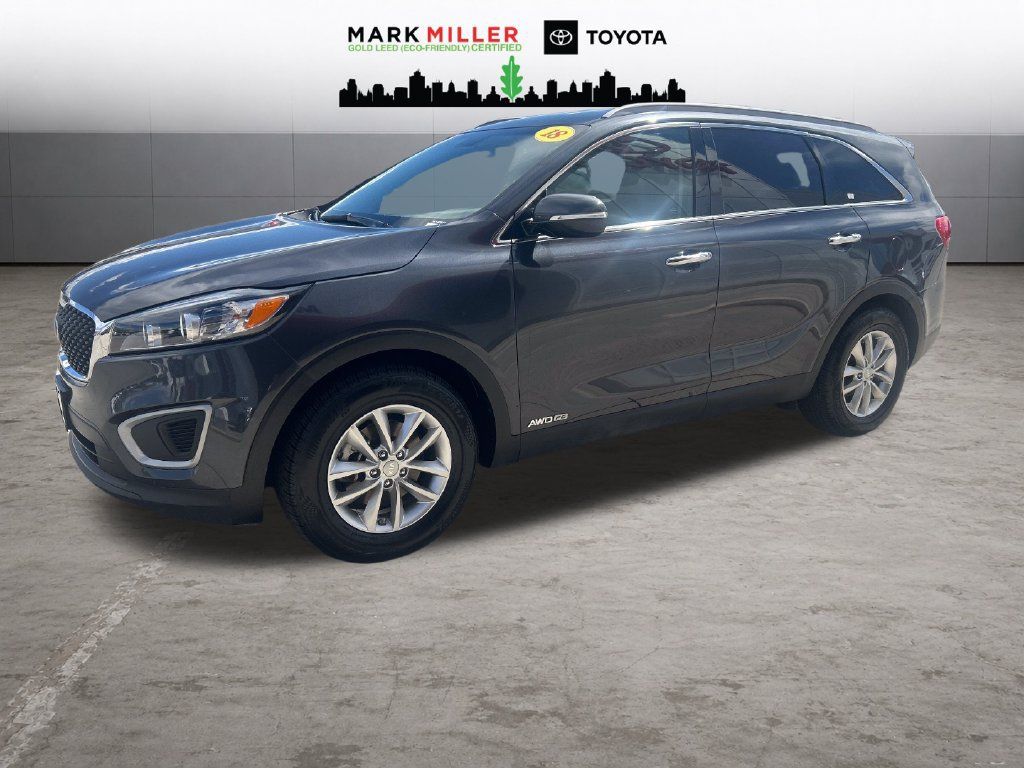 Used 2018 Kia Sorento LX w/ LX V6 Convenience Package AWD/4WD 360° Tour