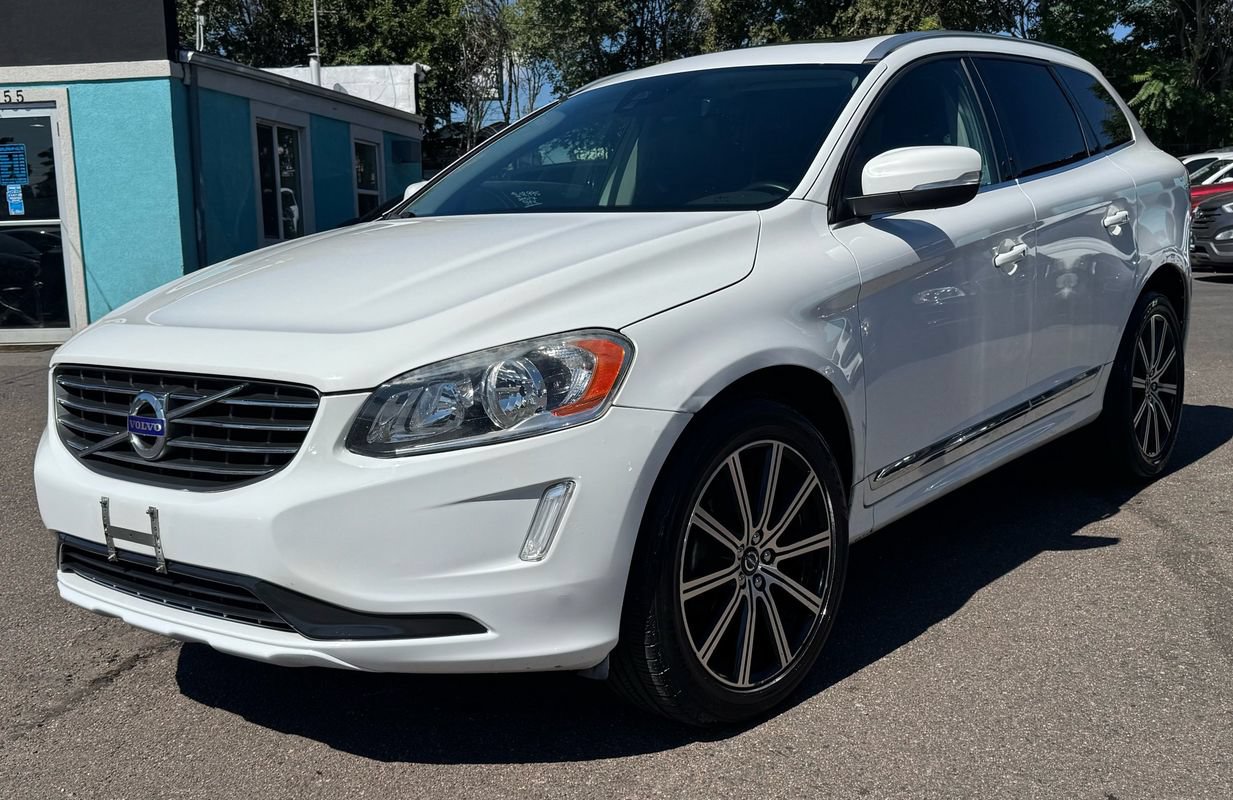 Used 2017 Volvo XC60 T6 Inscription w/ Protection Package AWD/4WD image 7