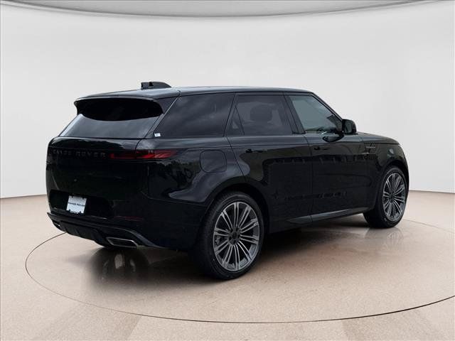 New 2026 Land Rover Range Rover Sport Dynamic SE AWD/4WD image 5