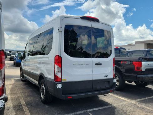 Used 2024 Ford Transit 350 XL RWD image 4