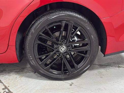 Certified 2025 Toyota Camry SE image 23