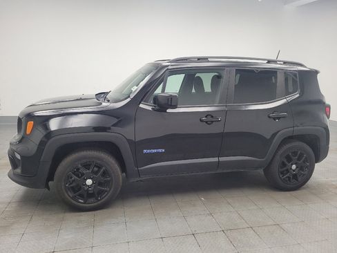 Used 2020 Jeep Renegade Sport w/ Sport Appearance Group AWD/4WD image 3