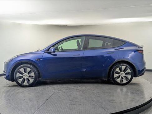 Used 2020 Tesla Model Y Long Range AWD/4WD image 3