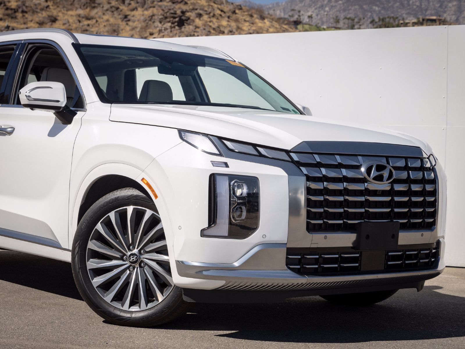Used 2024 Hyundai Palisade Calligraphy FWD image 7