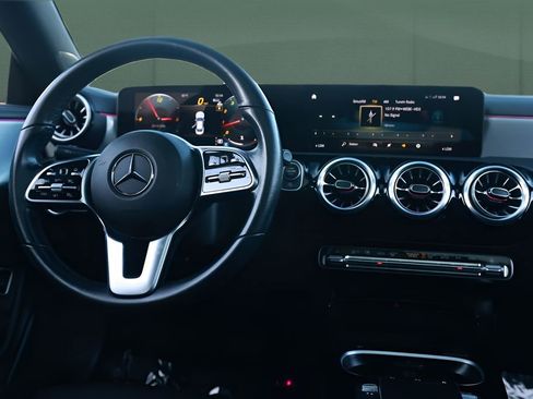 Used 2023 Mercedes-Benz CLA 250 w/ Premium Package Lite image 43