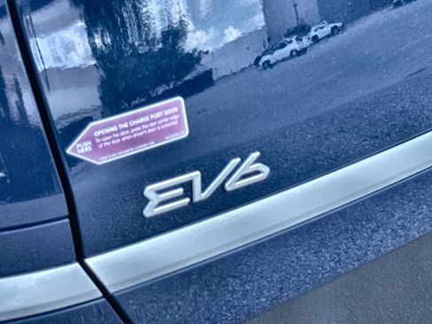 Certified 2025 Kia EV6 Light RWD image 9