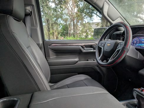 Used 2024 Chevrolet Silverado 1500 LTZ w/ LTZ Premium Package RWD image 15