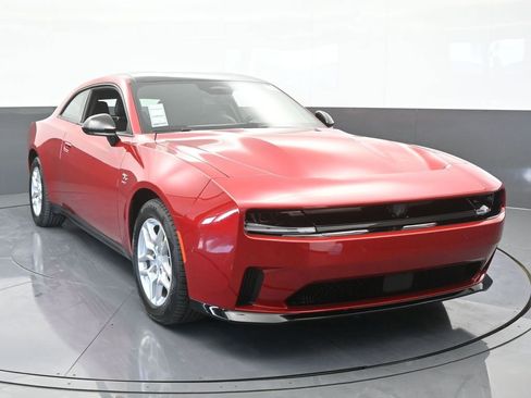 Used 2025 Dodge Charger R/T w/ Quick Order Package 25M R/T image 9