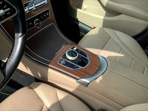 Used 2021 Mercedes-Benz C 300 4MATIC Sedan image 17