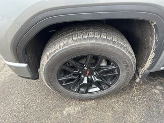 Used 2024 GMC Sierra 1500 Elevation video 2