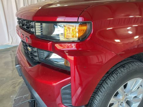 Used 2022 Chevrolet Silverado 1500 Custom RWD image 11
