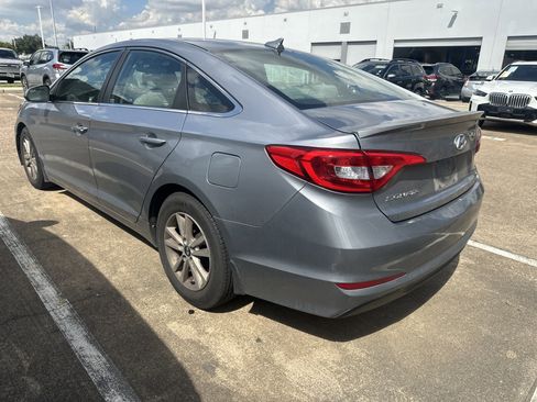 Used 2015 Hyundai Sonata SE w/ Option Group 09 image 7