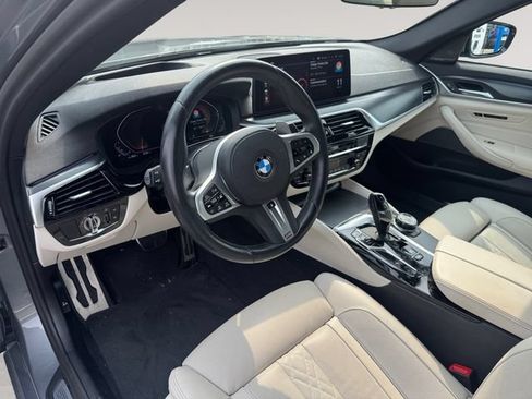 Used 2023 BMW 540i xDrive w/ Executive Package AWD/4WD image 10