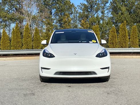Used 2023 Tesla Model Y Long Range image 12
