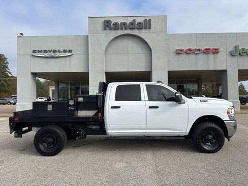 Certified 2024 RAM 2500 Tradesman w/ Chrome Appearance Group image 8
