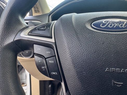 Used 2013 Ford Fusion SE FWD image 24
