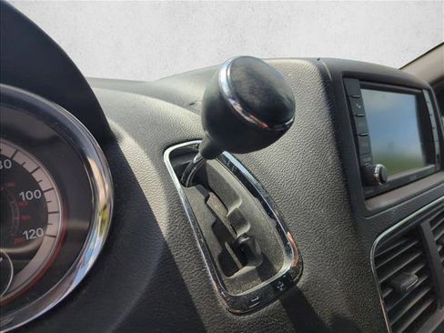 Used 2017 Dodge Grand Caravan GT FWD image 10