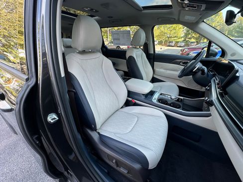 New 2026 Kia Carnival SX image 34