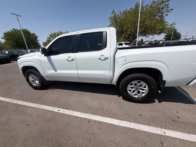 Certified 2024 Nissan Frontier SV AWD/4WD image 4
