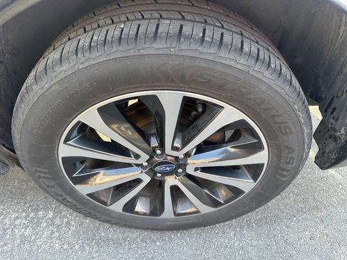 Used 2017 Subaru Forester 2.0XT Touring image 5