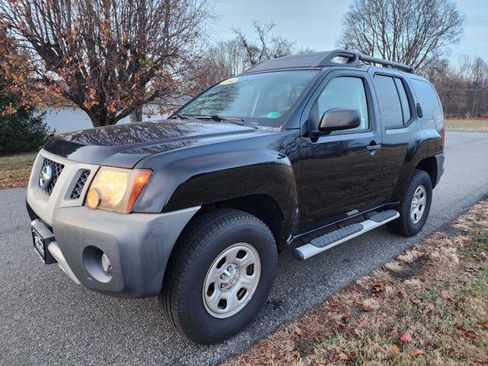 Used 2012 Nissan Xterra X image 2
