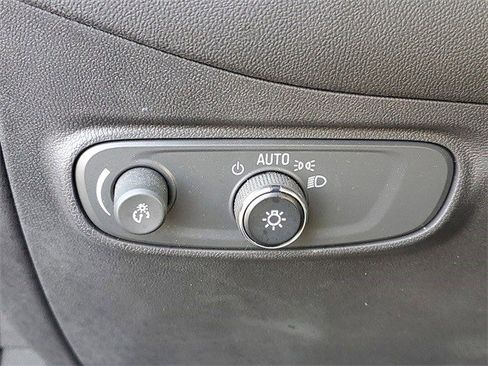 Certified 2022 Chevrolet Equinox RS image 26