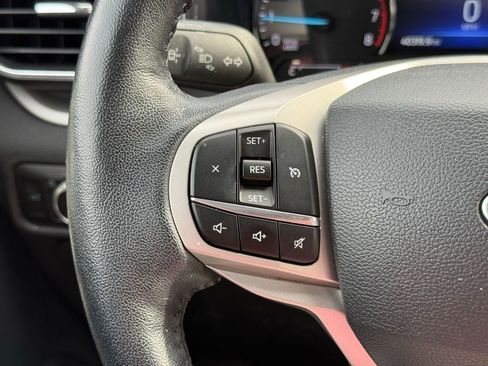 Certified 2023 Ford Explorer XLT w/ Equipment Group 202A image 32