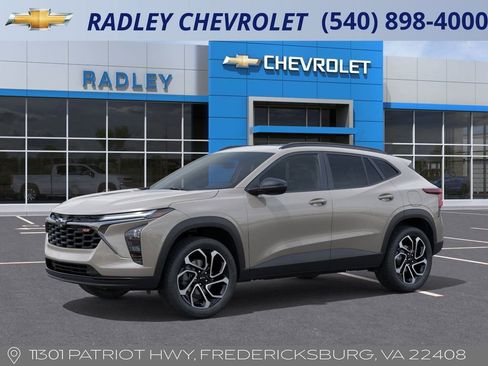 New 2026 Chevrolet Trax RS w/ Sunroof Package image 2