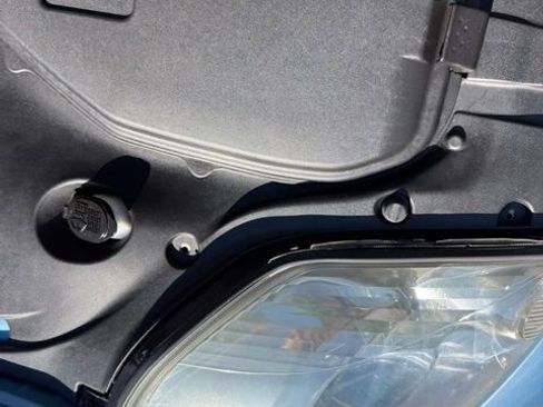 Used 2003 Toyota MR2 RWD image 95