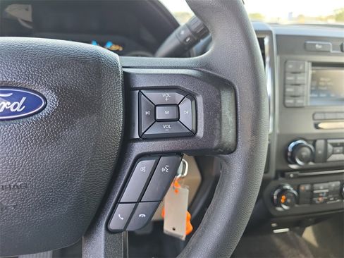 Used 2017 Ford F150 XLT image 23