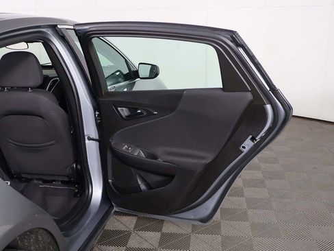 Used 2023 Chevrolet Malibu LT FWD image 21