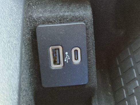 Used 2021 Lincoln Navigator Reserve w/ Luxury Package image 22