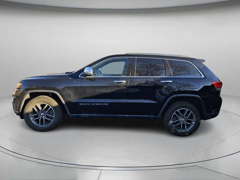 Used 2018 Jeep Grand Cherokee Limited image 3