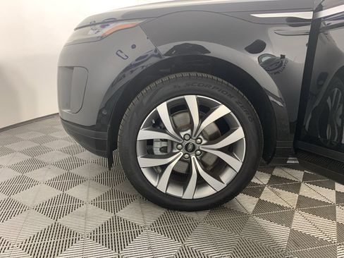 Used 2020 Land Rover Range Rover Evoque SE image 11