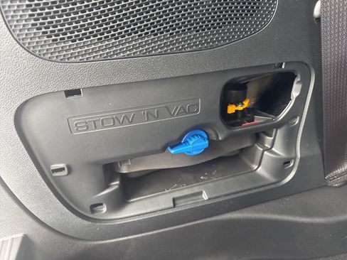 New 2026 Chrysler Pacifica Pinnacle AWD/4WD image 48