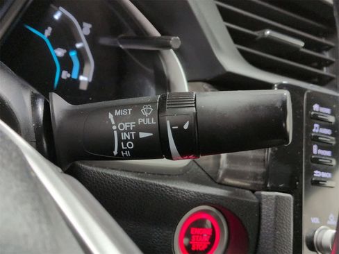 Used 2019 Honda Civic EX image 27